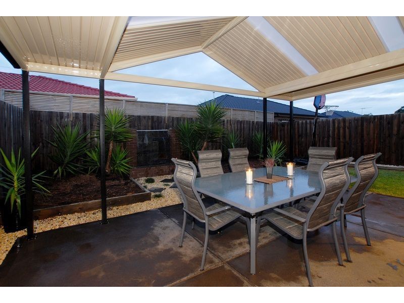 24 Scarlett Avenue, Carrum Downs VIC 3201