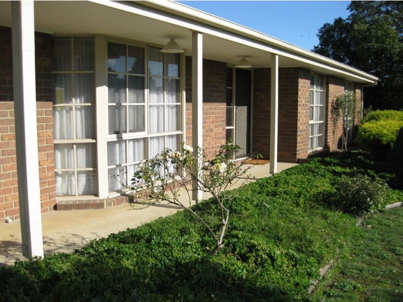 4 Heatherleigh Court, Carrum Downs VIC 3201