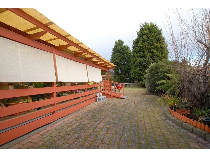 8 Rosemary Court, Carrum Downs VIC 3201