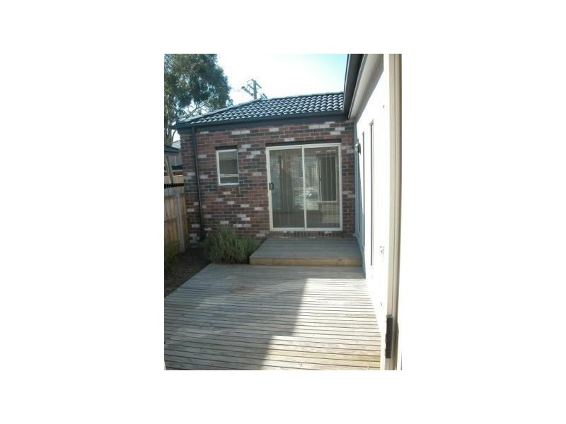 2/38 Railway Parade, Seaford VIC 3198