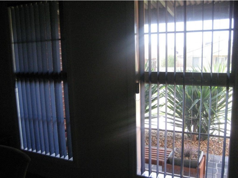 14 Edinburg Drive, Skye VIC 3977