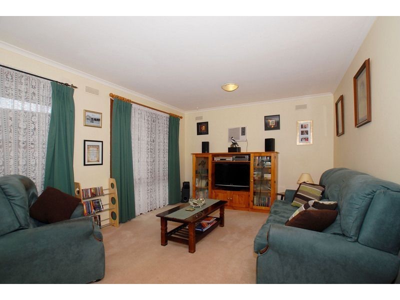 22 Whimbrel Crescent, Carrum Downs VIC 3201