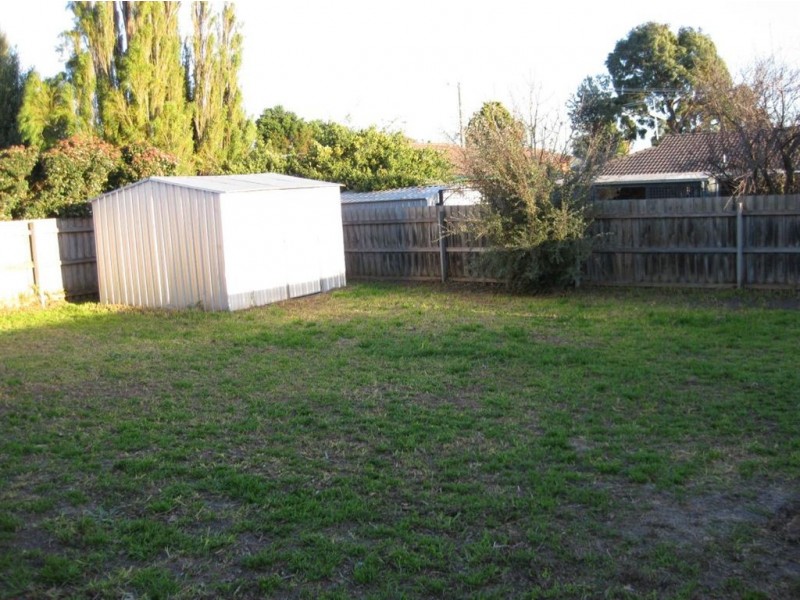 16 Allied Drive, Carrum Downs VIC 3201