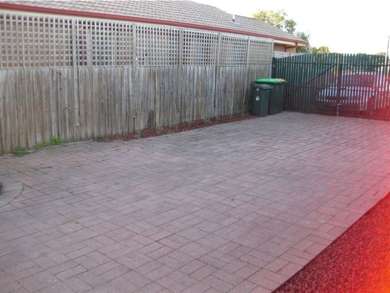 16 Allied Drive, Carrum Downs VIC 3201