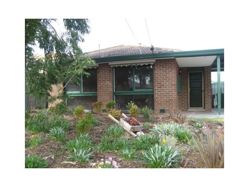 17 Whitby Way, Seaford VIC 3198