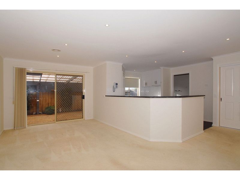 10 Balinga Drive, Skye VIC 3977