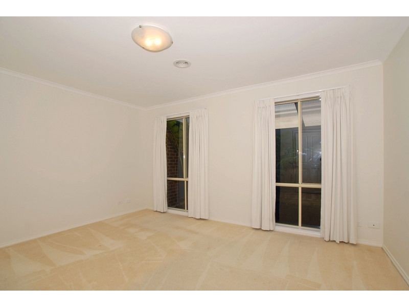 10 Balinga Drive, Skye VIC 3977