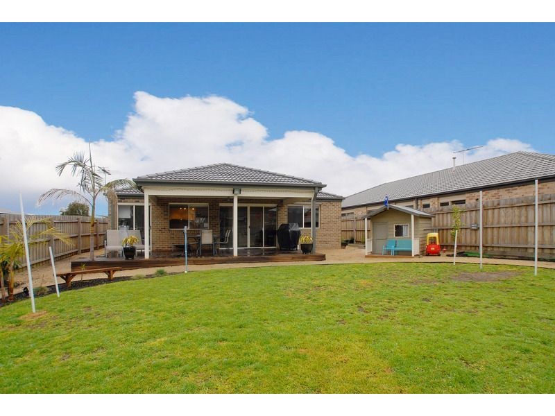 4 Stephanie Court, Carrum Downs VIC 3201