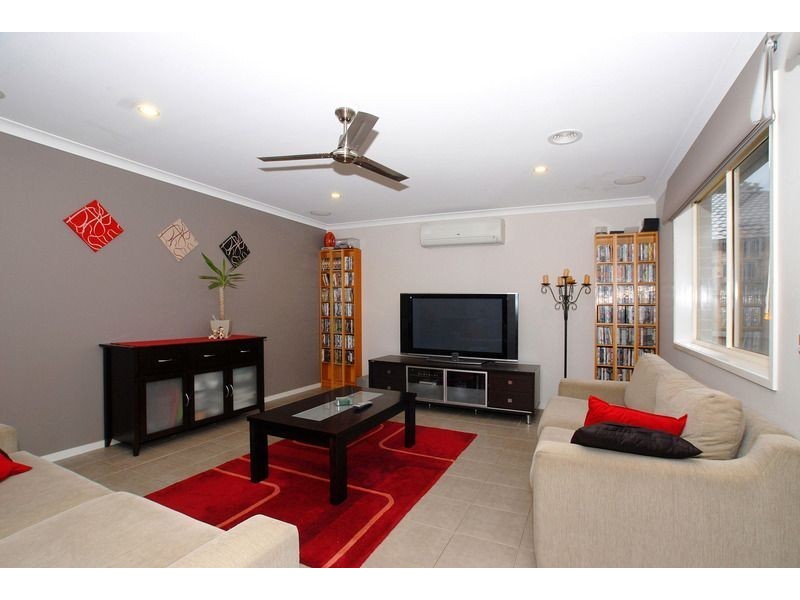 4 Stephanie Court, Carrum Downs VIC 3201