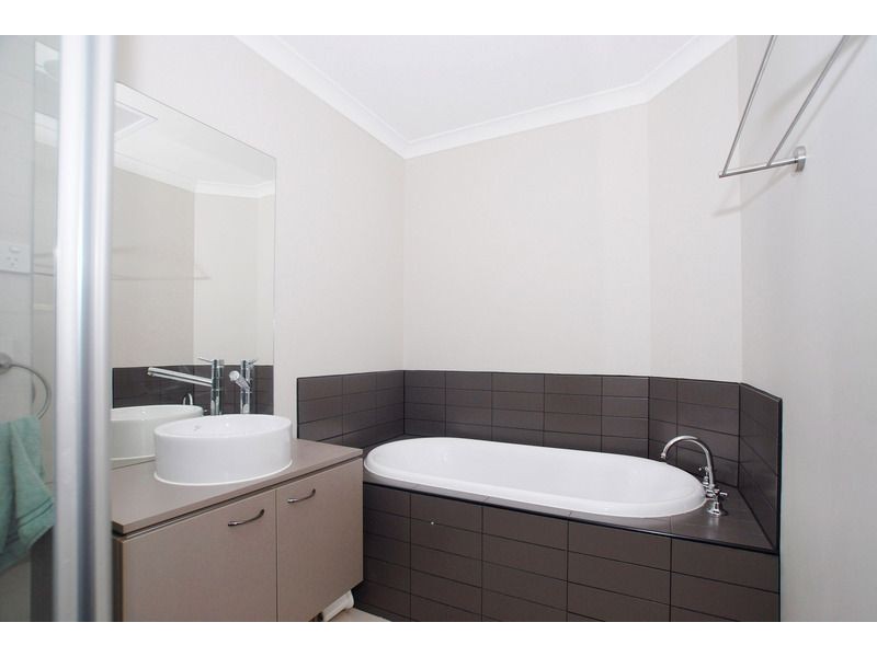 4 Stephanie Court, Carrum Downs VIC 3201