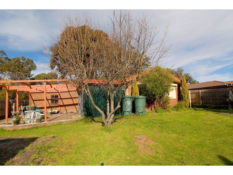 13 Lyrebird Drive, Carrum Downs VIC 3201