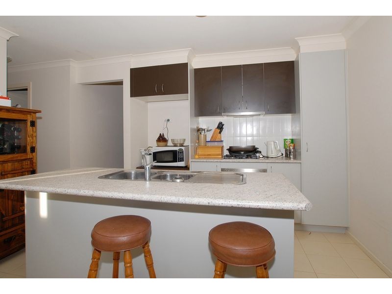 2/24 McCormicks Road, Skye VIC 3977