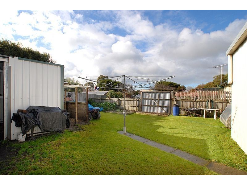 9 Juniper Court, Frankston North VIC 3200