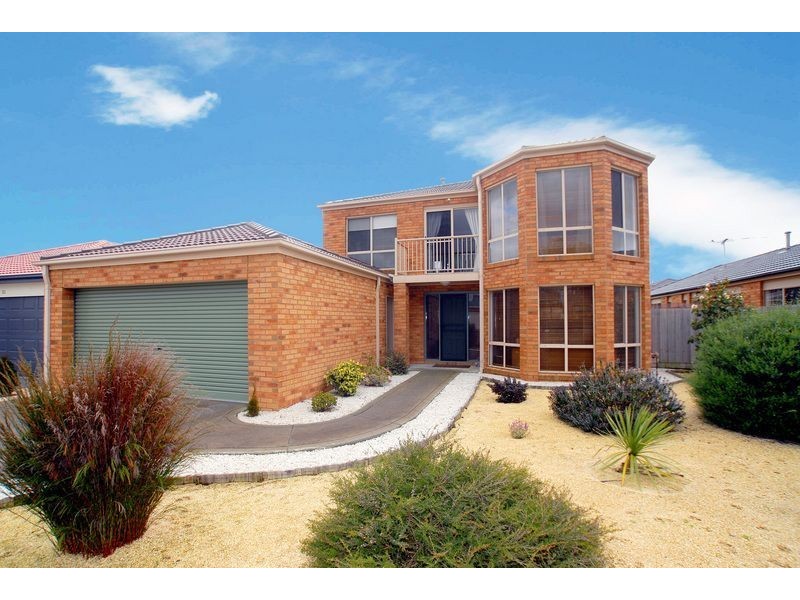 20 Venezia Way, Skye VIC 3977