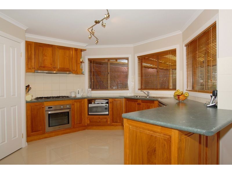 20 Venezia Way, Skye VIC 3977