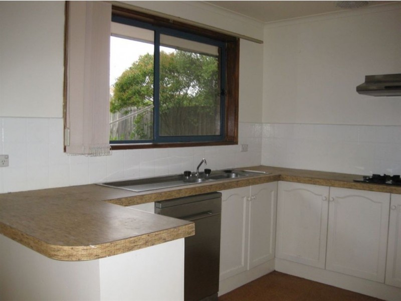 16 Koel Court, Carrum Downs VIC 3201