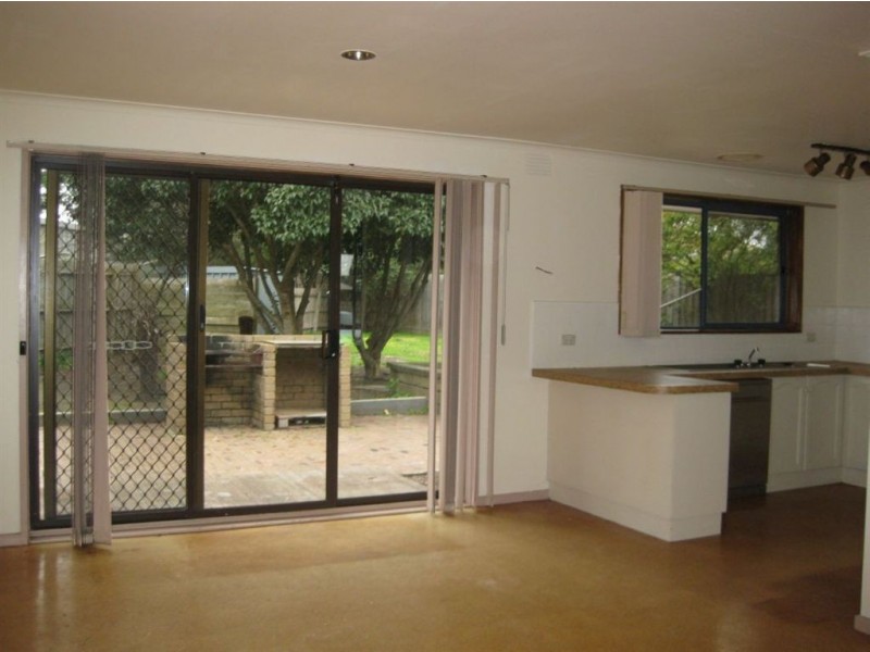 16 Koel Court, Carrum Downs VIC 3201
