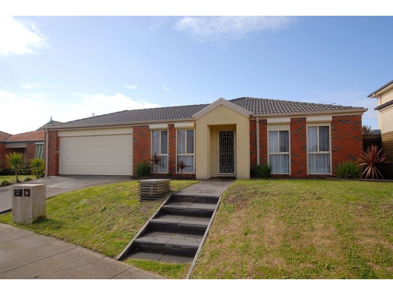 40 Arlene Drive, Skye VIC 3977
