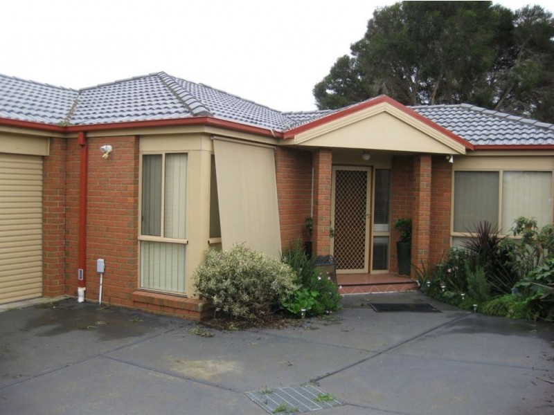 3/2 Molesworth Street, Seaford VIC 3198