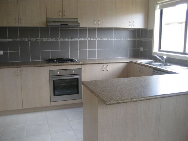 3/8 Mina Court, Carrum Downs VIC 3201