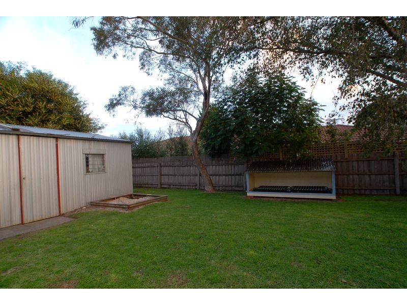 8 Oriole Court, Carrum Downs VIC 3201