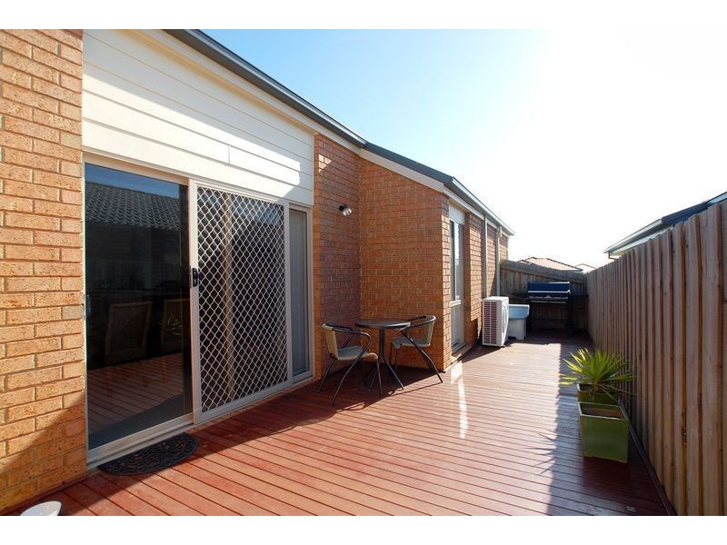 6 Wendel Court, Carrum Downs VIC 3201