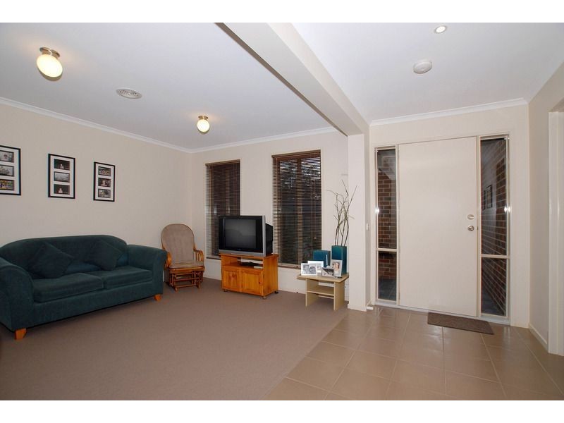 36 Balinga Drive, Skye VIC 3977