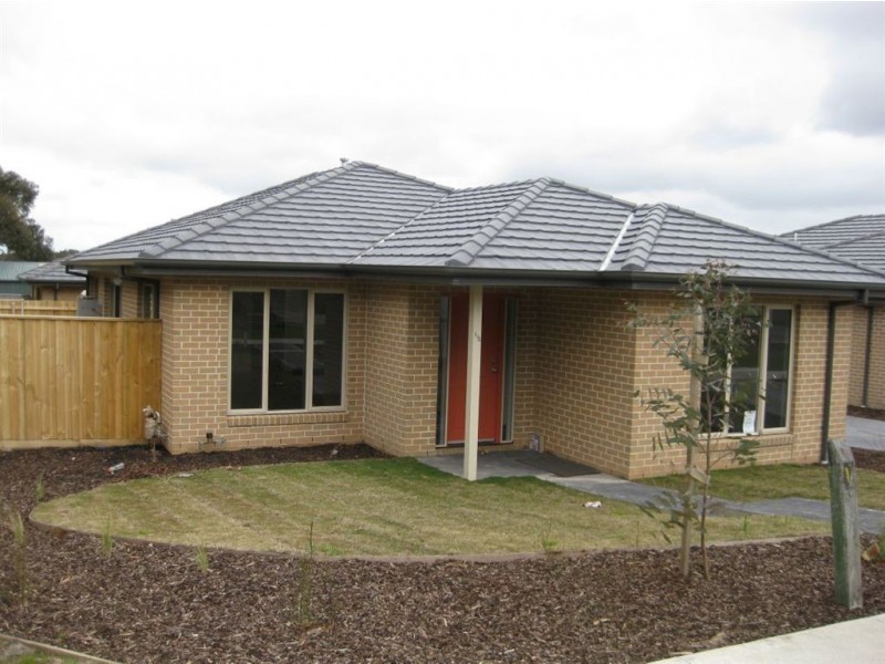 1/2 Langewan Road, Langwarrin VIC 3910