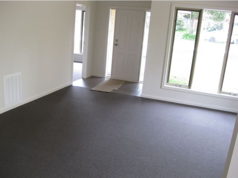 1/2 Langewan Road, Langwarrin VIC 3910