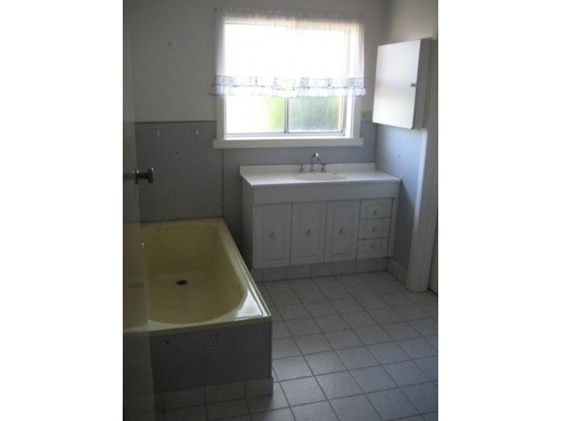 88 Kirkwood Avenue, Seaford VIC 3198