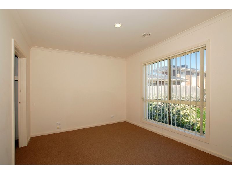 22/55 McClelland Drive, Skye VIC 3977