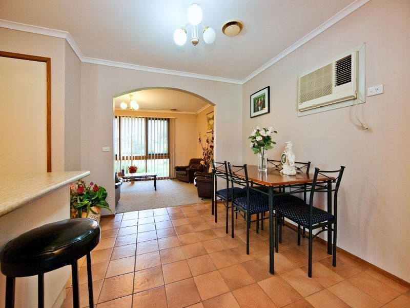 17 Cockatoo Drive, Carrum Downs VIC 3201