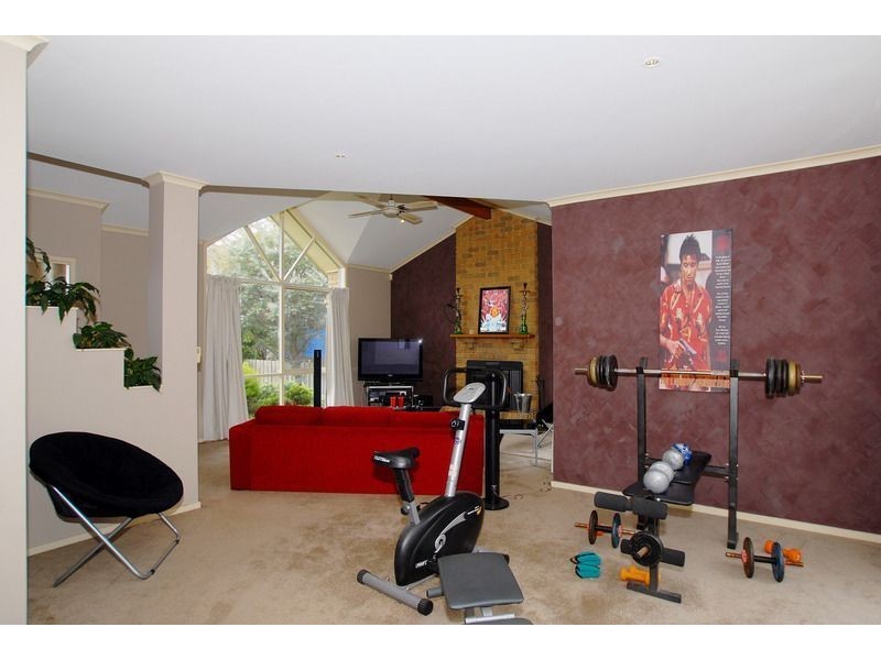 12 Regal Court, Carrum Downs VIC 3201