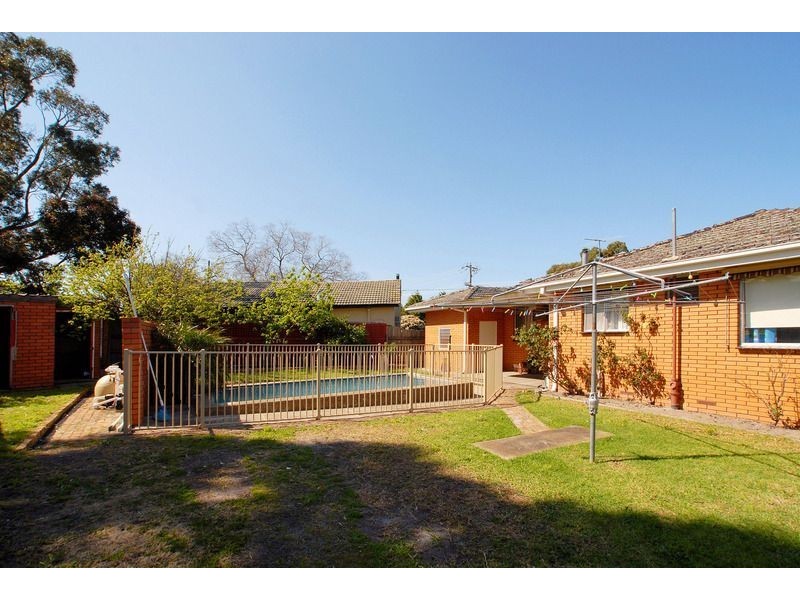10 Knox Street, Carrum Downs VIC 3201