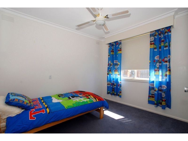 10 Knox Street, Carrum Downs VIC 3201