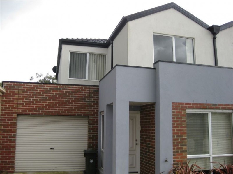 2/32 Lats Avenue, Carrum Downs VIC 3201