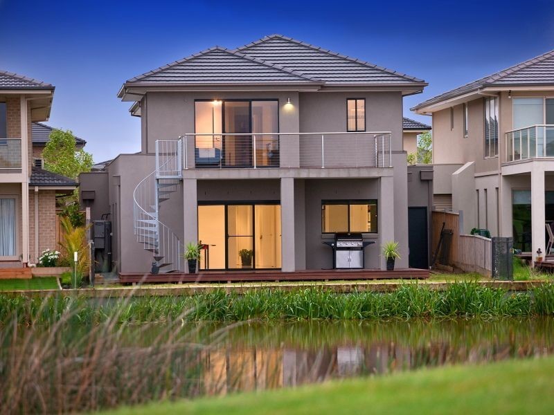 32 Lakeside Drive, Sandhurst VIC 3977