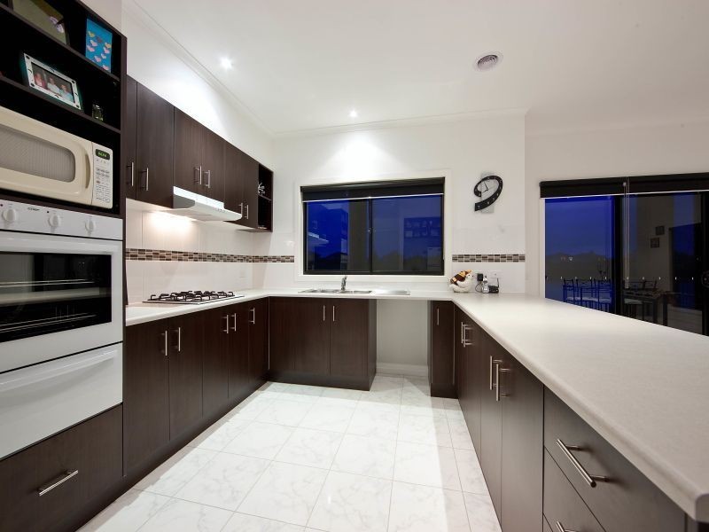 32 Lakeside Drive, Sandhurst VIC 3977