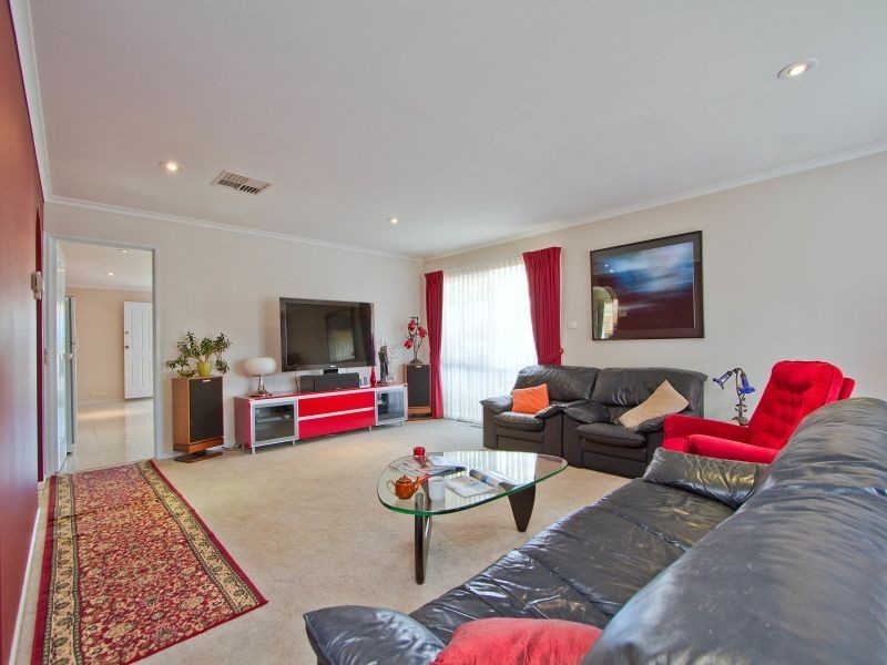 90 Gamble Road, Carrum Downs VIC 3201