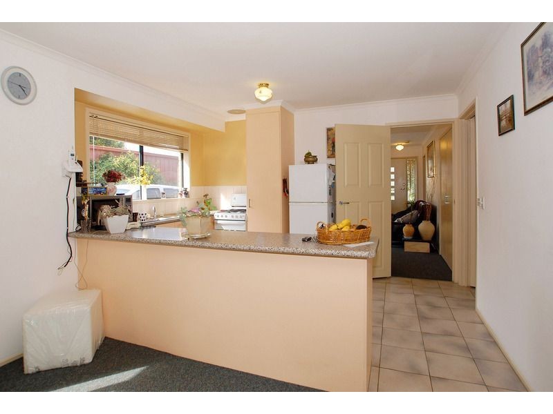 4 Minka Place, Skye VIC 3977