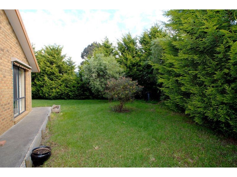 4 Minka Place, Skye VIC 3977