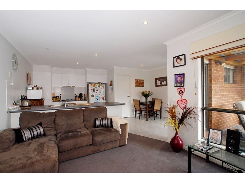 13 Sherbourne Drive, Carrum Downs VIC 3201