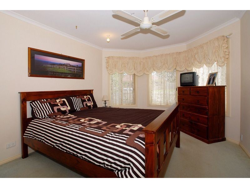 17 John Monash Drive, Skye VIC 3977