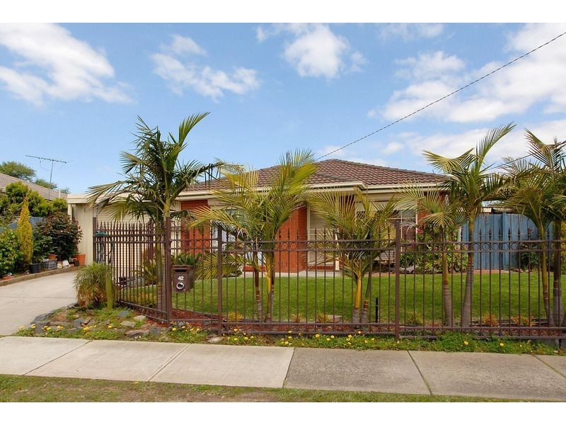 42 Tattler Street, Carrum Downs VIC 3201