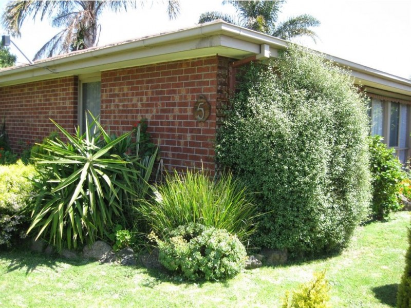 5 Tyntynder Drive, Carrum Downs VIC 3201