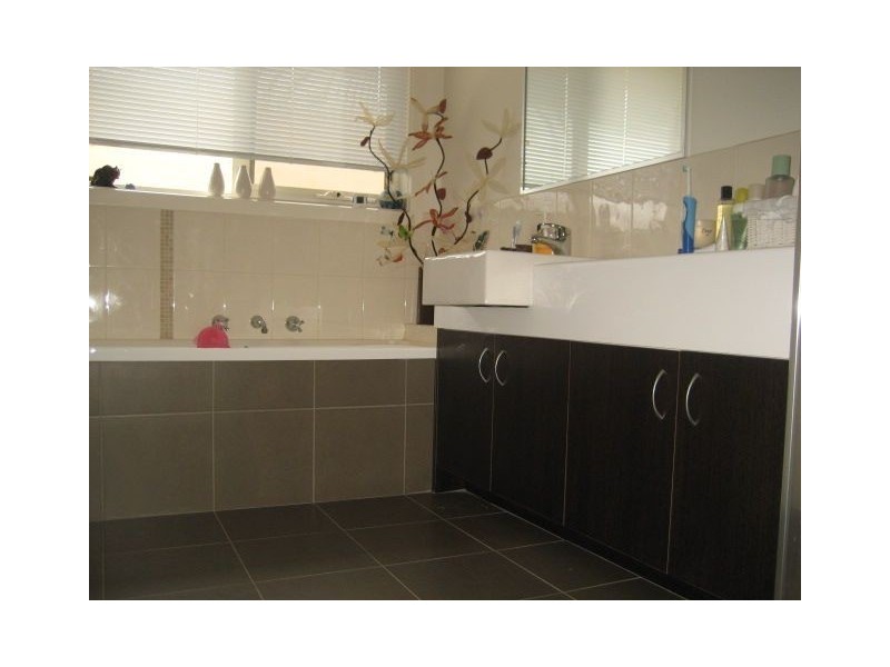 4/1 Brunnings Road, Carrum Downs VIC 3201