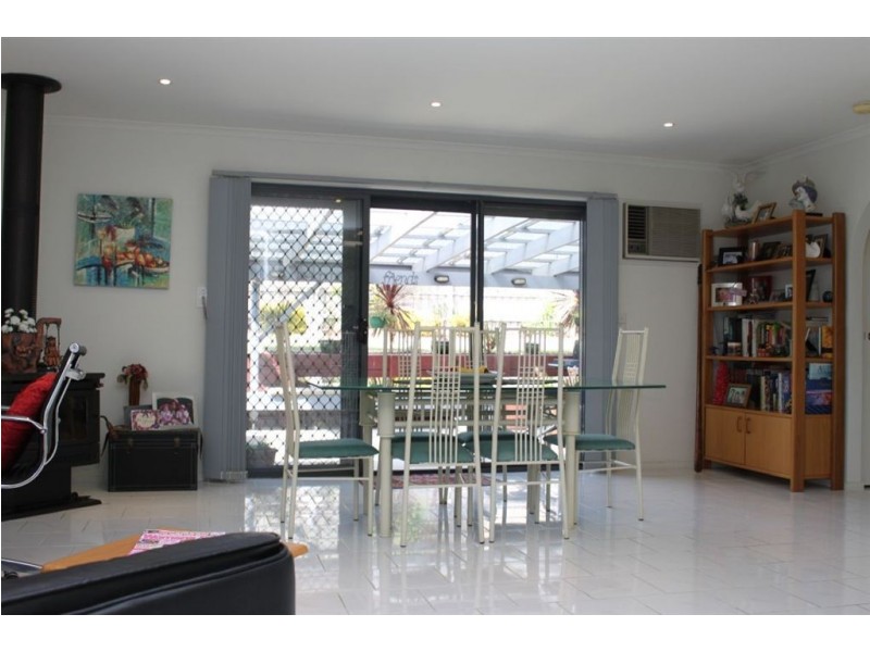 75 Carrum Woods Drive, Carrum Downs VIC 3201