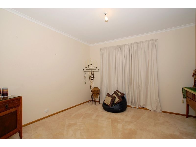 71 Luscombe Avenue, Carrum Downs VIC 3201