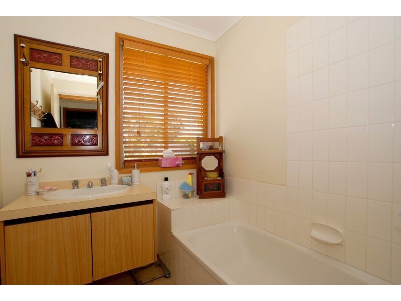 71 Luscombe Avenue, Carrum Downs VIC 3201