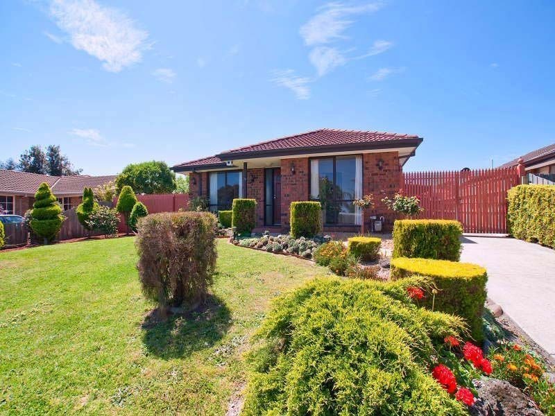79 Sandfield Drive, Carrum Downs VIC 3201